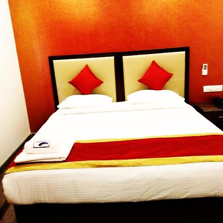 Coastal King Hotel Bangalore Exterior foto